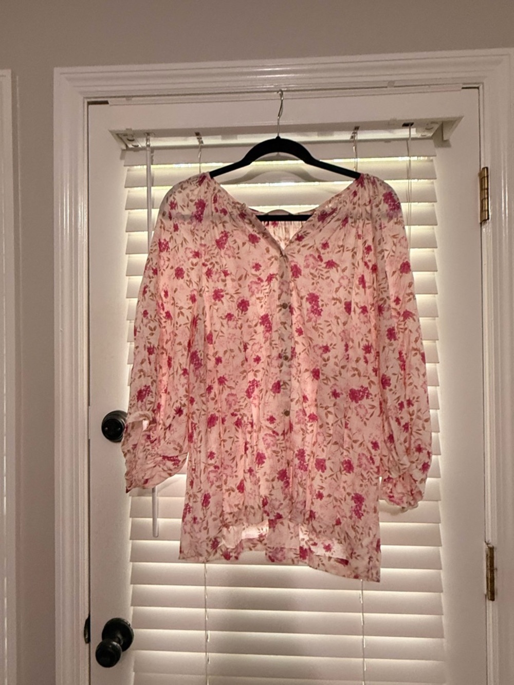 LC Lauren Conrad Pink Floral Button-Front Peasant Blouse
